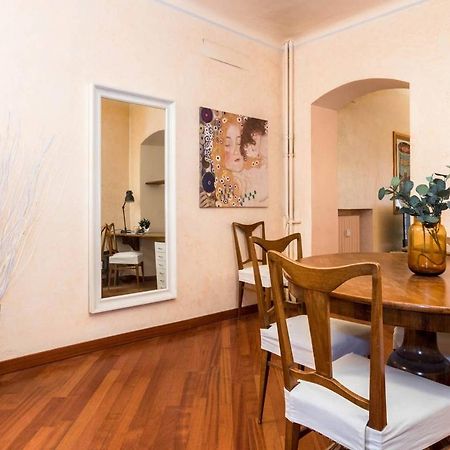 Brera Charme Apartment Milan Luaran gambar
