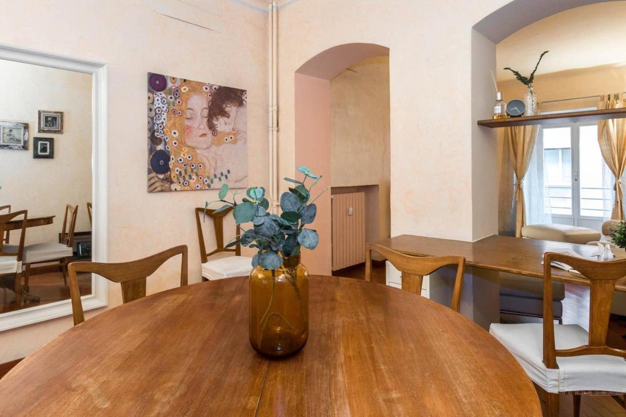 Brera Charme Apartment Milan Luaran gambar